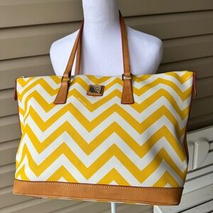 Dooney & Bourke large chevron tote yellow & white